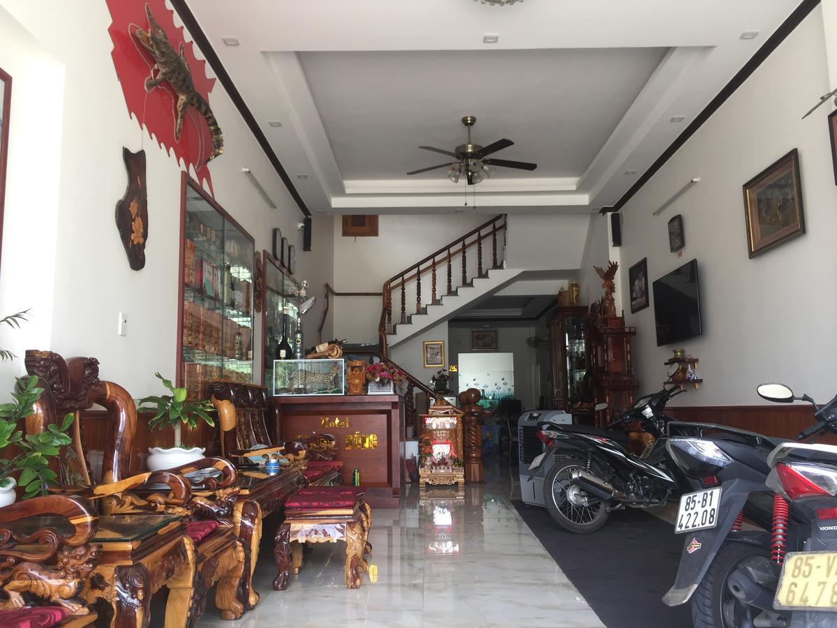 Hotel Hoang Dung Kinh Dinh Bagian luar foto