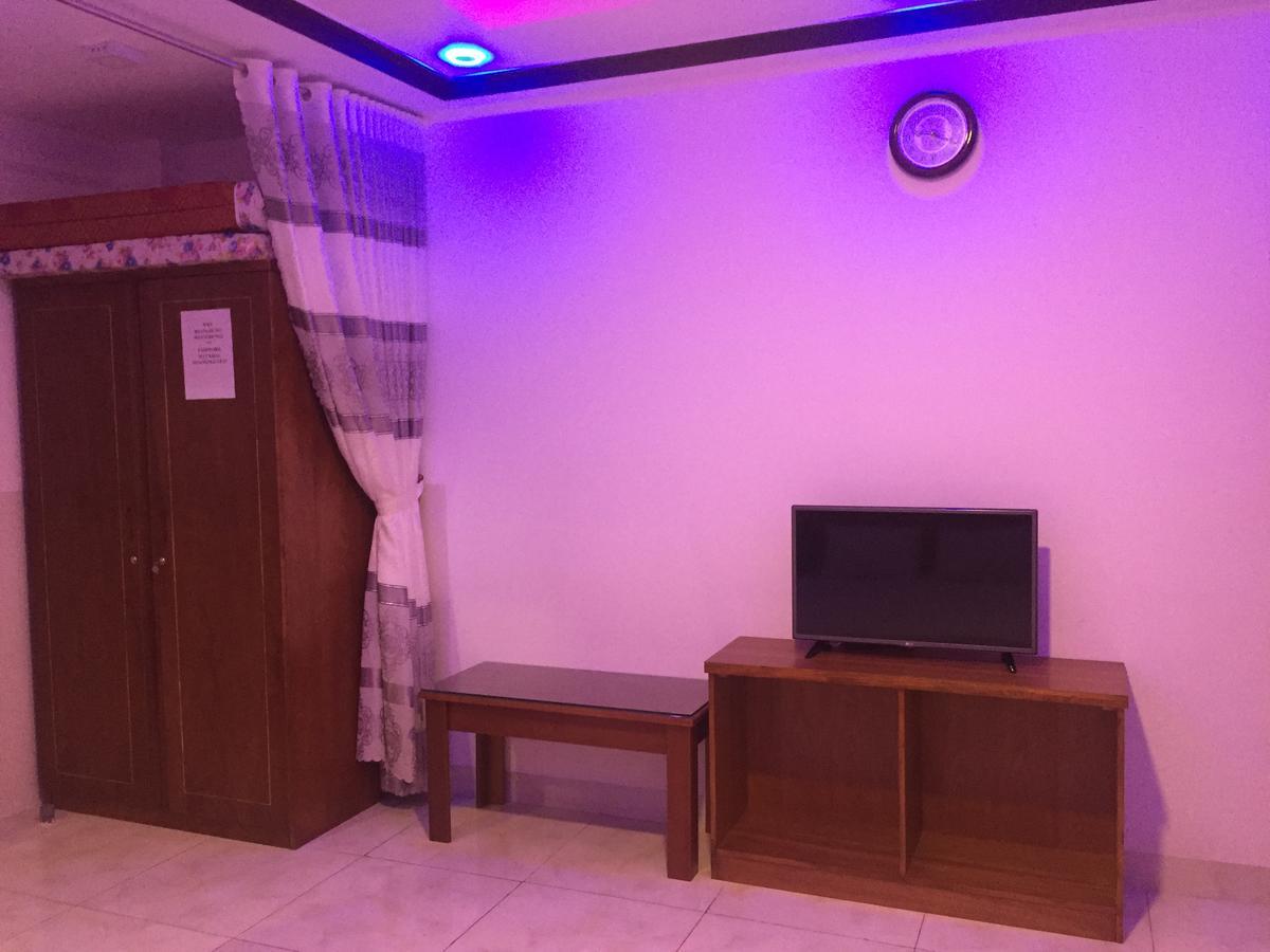 Hotel Hoang Dung Kinh Dinh Bagian luar foto