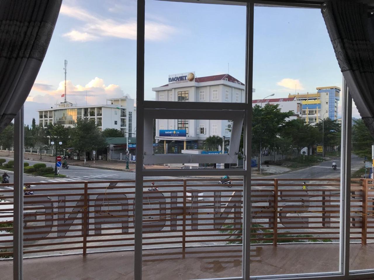 Hotel Hoang Dung Kinh Dinh Bagian luar foto