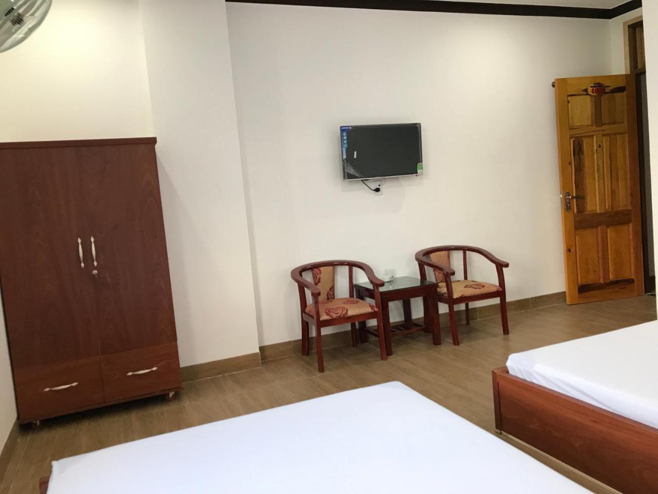 Hotel Hoang Dung Kinh Dinh Bagian luar foto