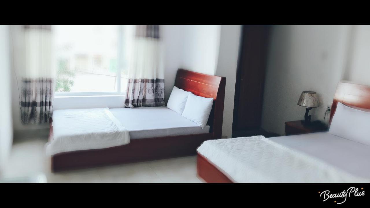 Hotel Hoang Dung Kinh Dinh Bagian luar foto