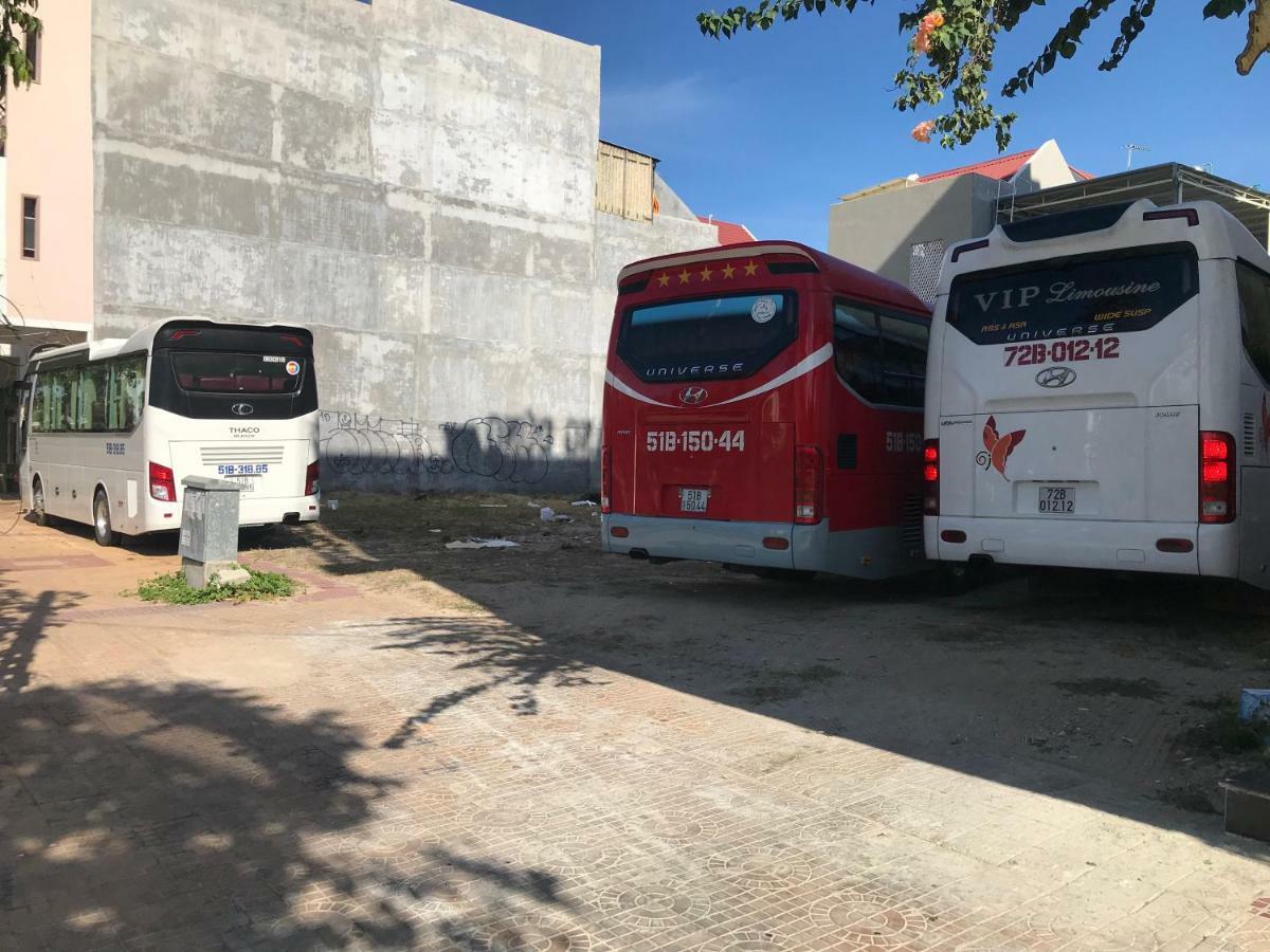 Hotel Hoang Dung Kinh Dinh Bagian luar foto
